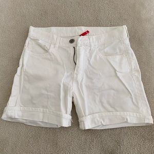 Uniqlo Denim Midi Shorts ❤️